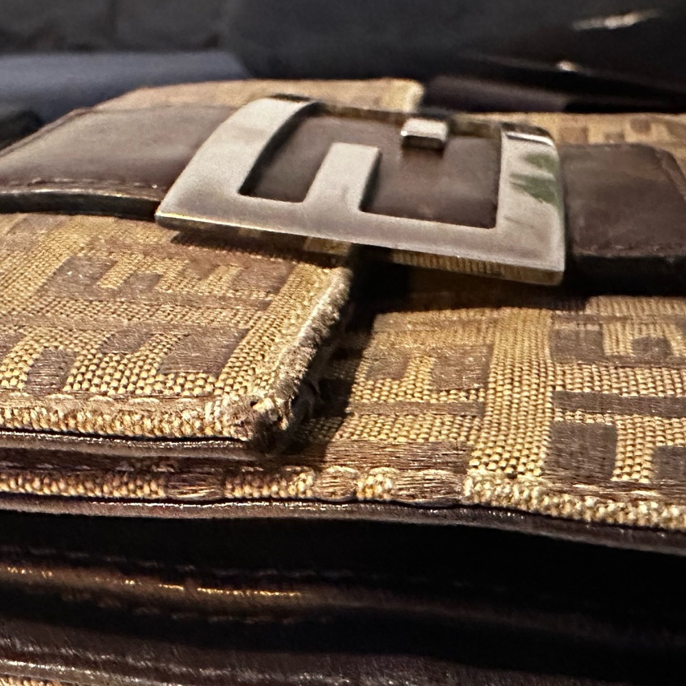 Fendi compact wallet